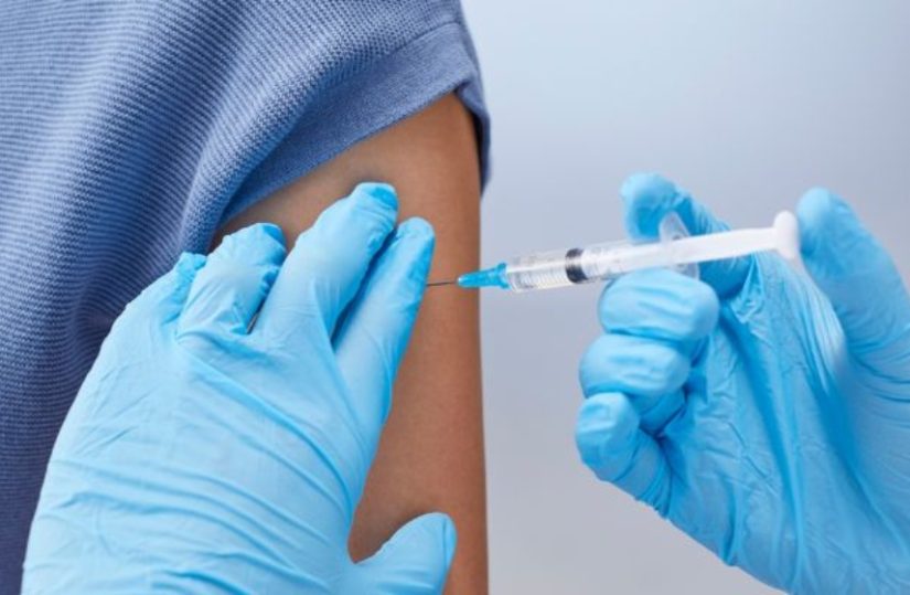 Especialistas defendem plano nacional de vacinação dos 0 aos 100