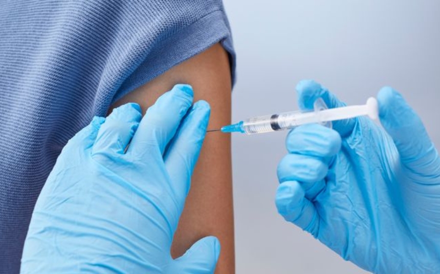 Especialistas defendem plano nacional de vacinação dos 0 aos 100